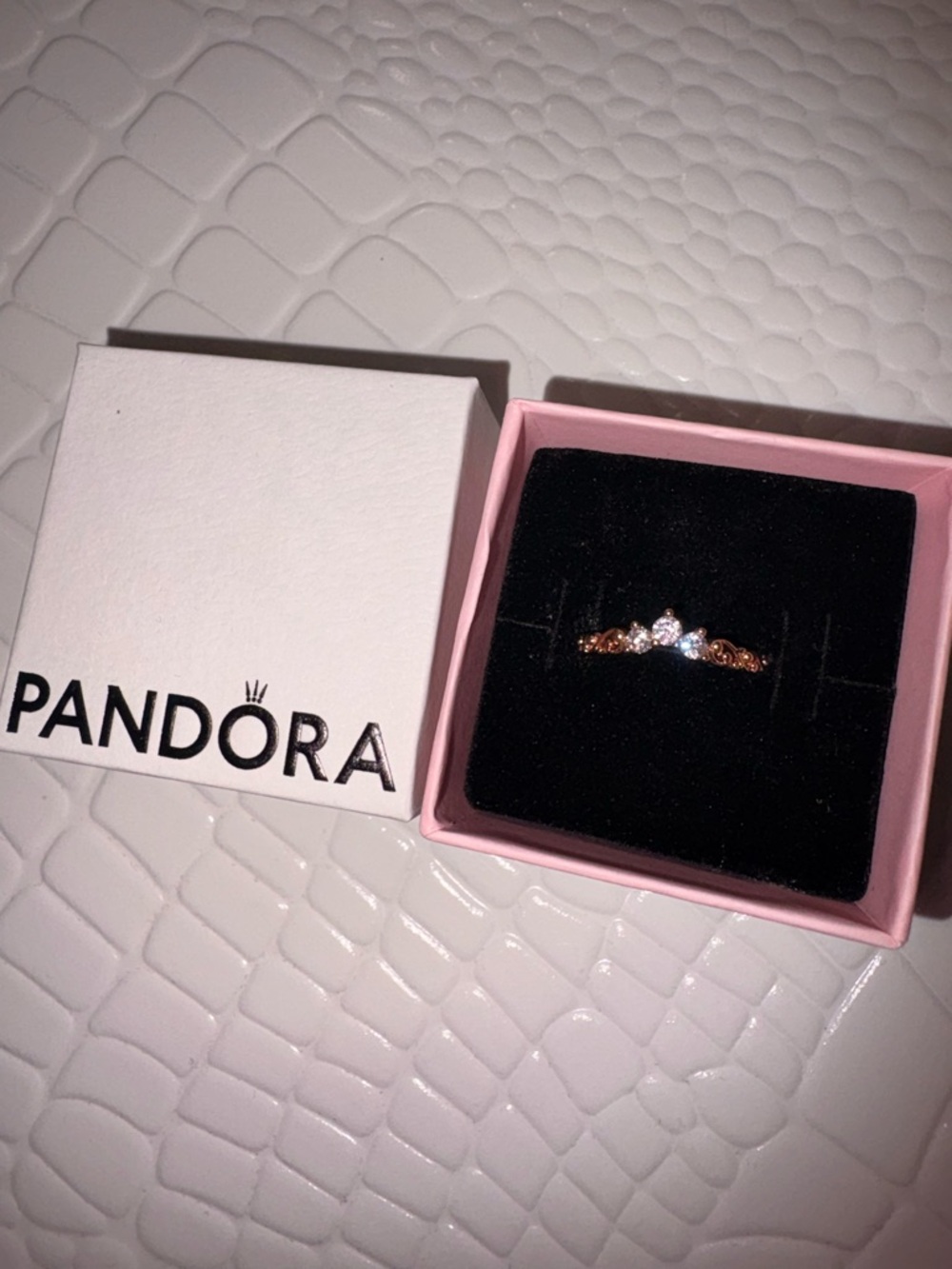 Size 7 Pandora Rose Gold Tiara Ring